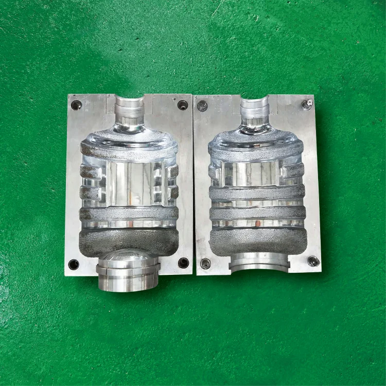 OEM Design PET Mold Making Pet Water Bottle Blow Moulding