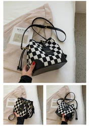 ins fashion handbags 2021 new wild tide brand niche checkerboard lattice one-shoulder armpit bag messenger bucket bag