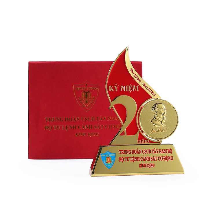 Customized zinc alloy metal award high quality 20th 3d rotary anniversary Veitnam trophy