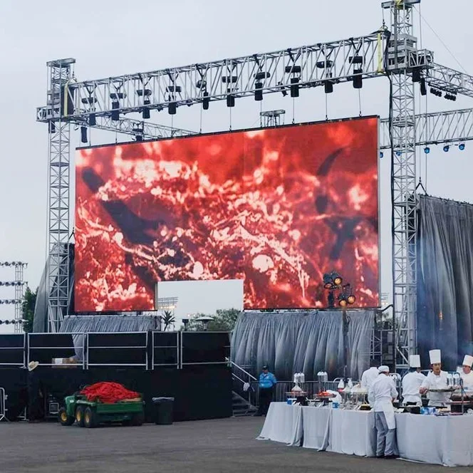 Scrolling Led Sign P10 Remote Control Solar Power Customized Large Double Sided Outdoor 28KG / Panel FULL Color 100000hours IP65