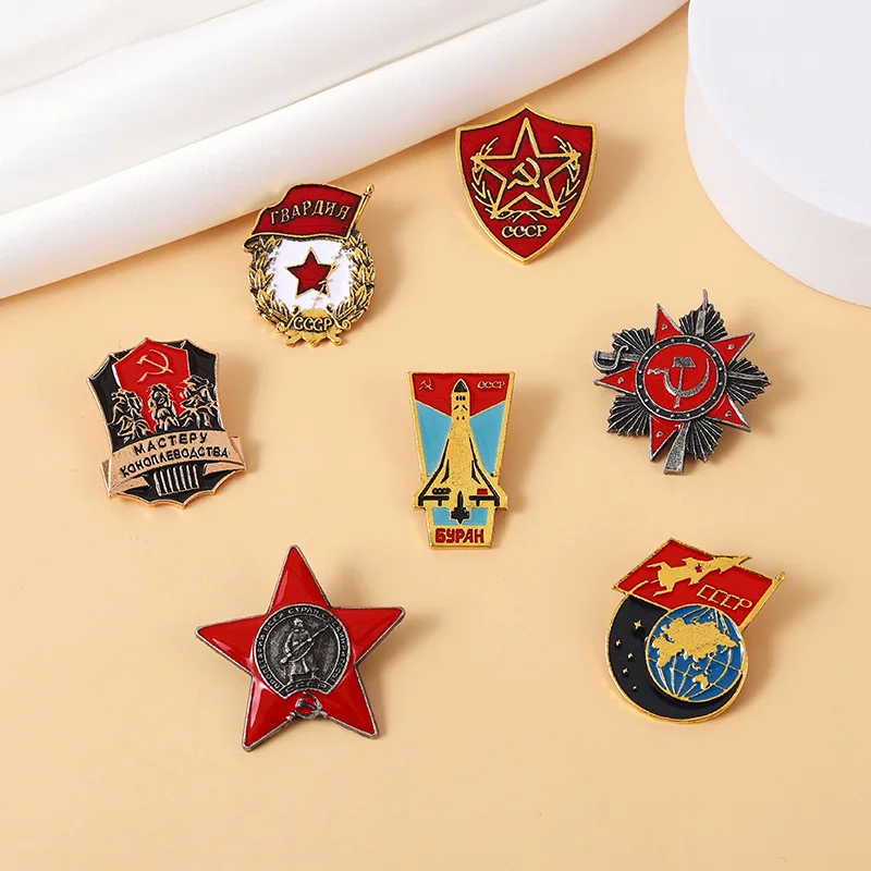 Stock  Hot European New Soviet Rice Star Brooch Badge Medals Paint Badge Wholesale Brooch