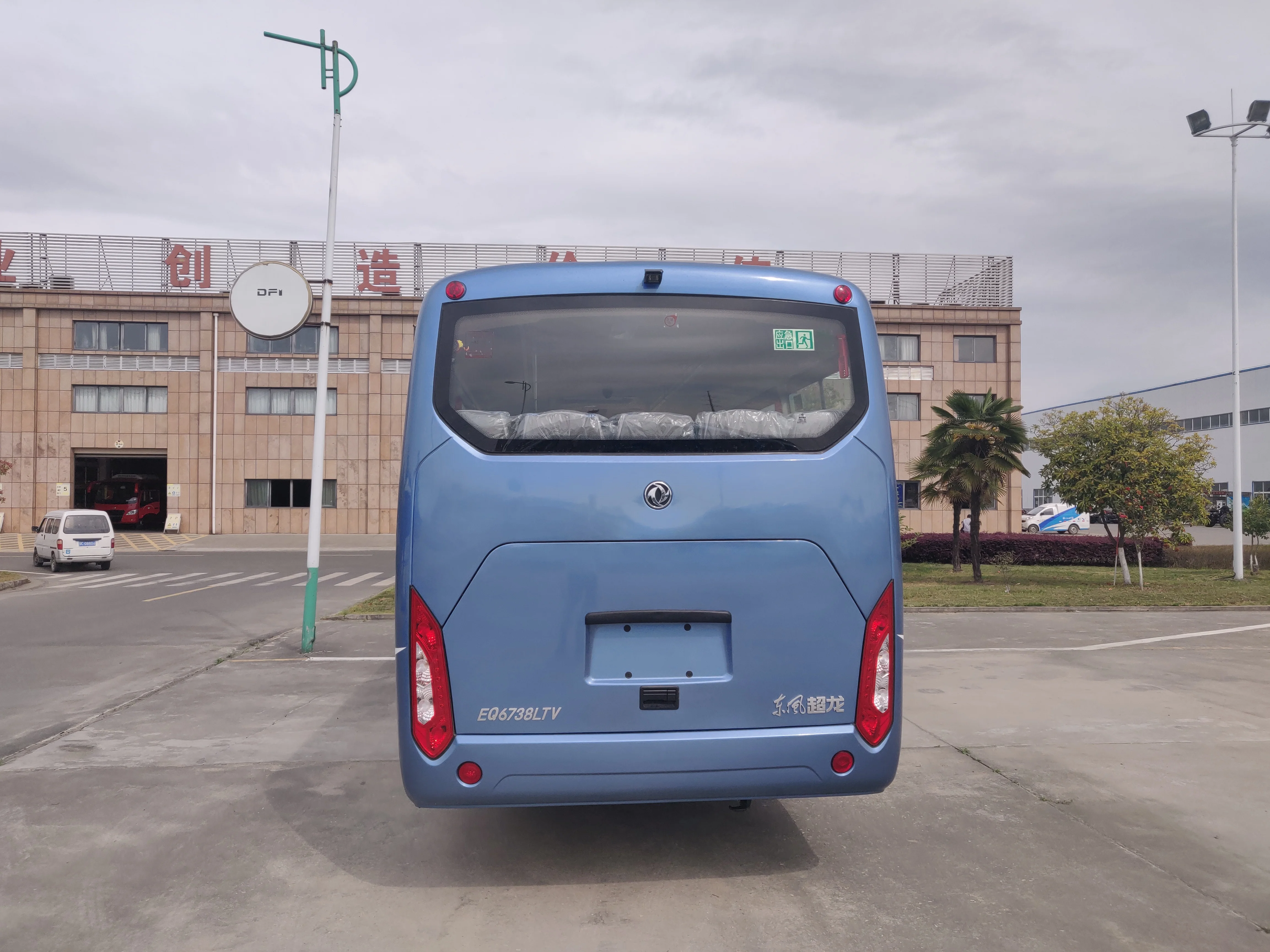 2020 новый A/C интерьер LHD/RHD пять скоростей Dongfeng coach