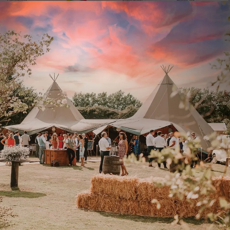 Outdoor large indian tipi wedding canvas glamping luxury tent for events