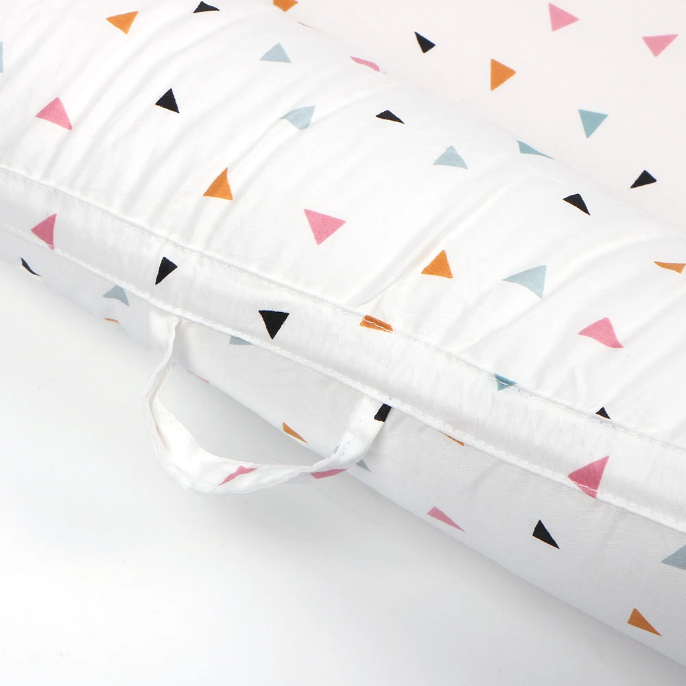 New Design Washable Travel Cradle Cushion for Folding Baby Nest Nursery Sleeping Nest