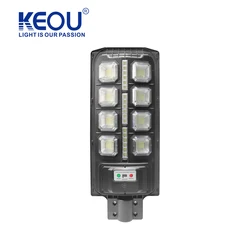 KEOU Factory wholesale Lightning protection IP65 waterproof 150W solar street light for football field