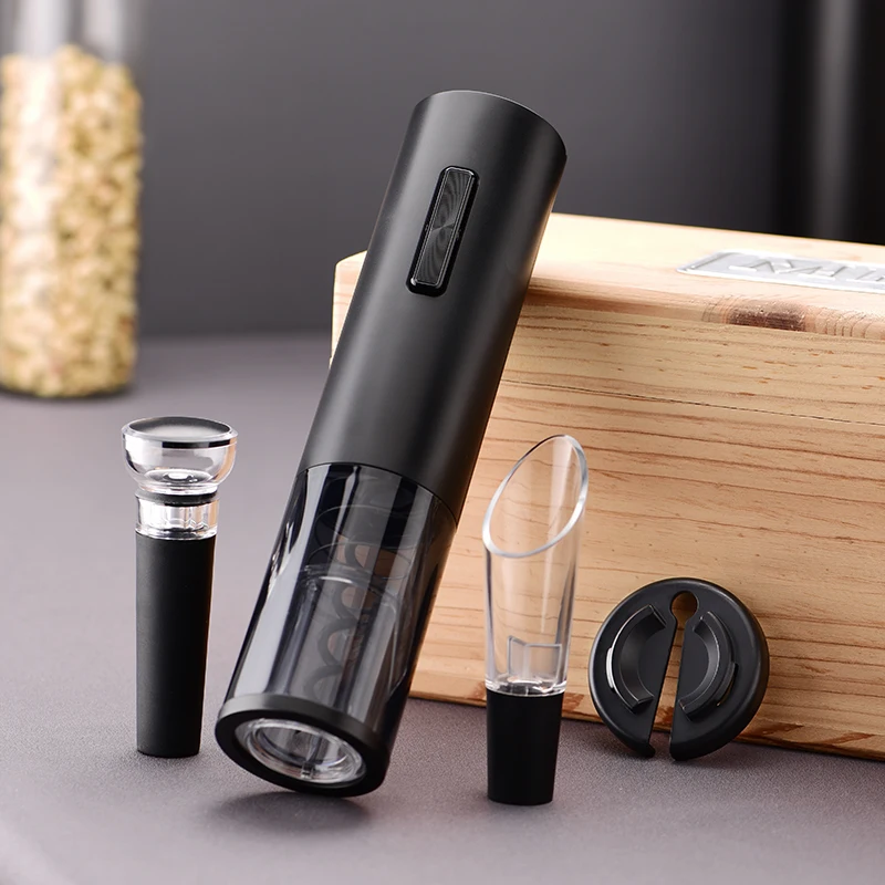 Amazon Best Electric Rechargeable Automatic Corkscrew Wine Pourer Vacuum Stopper Foil Cutter Kit Auto Openers Wine Opener Set