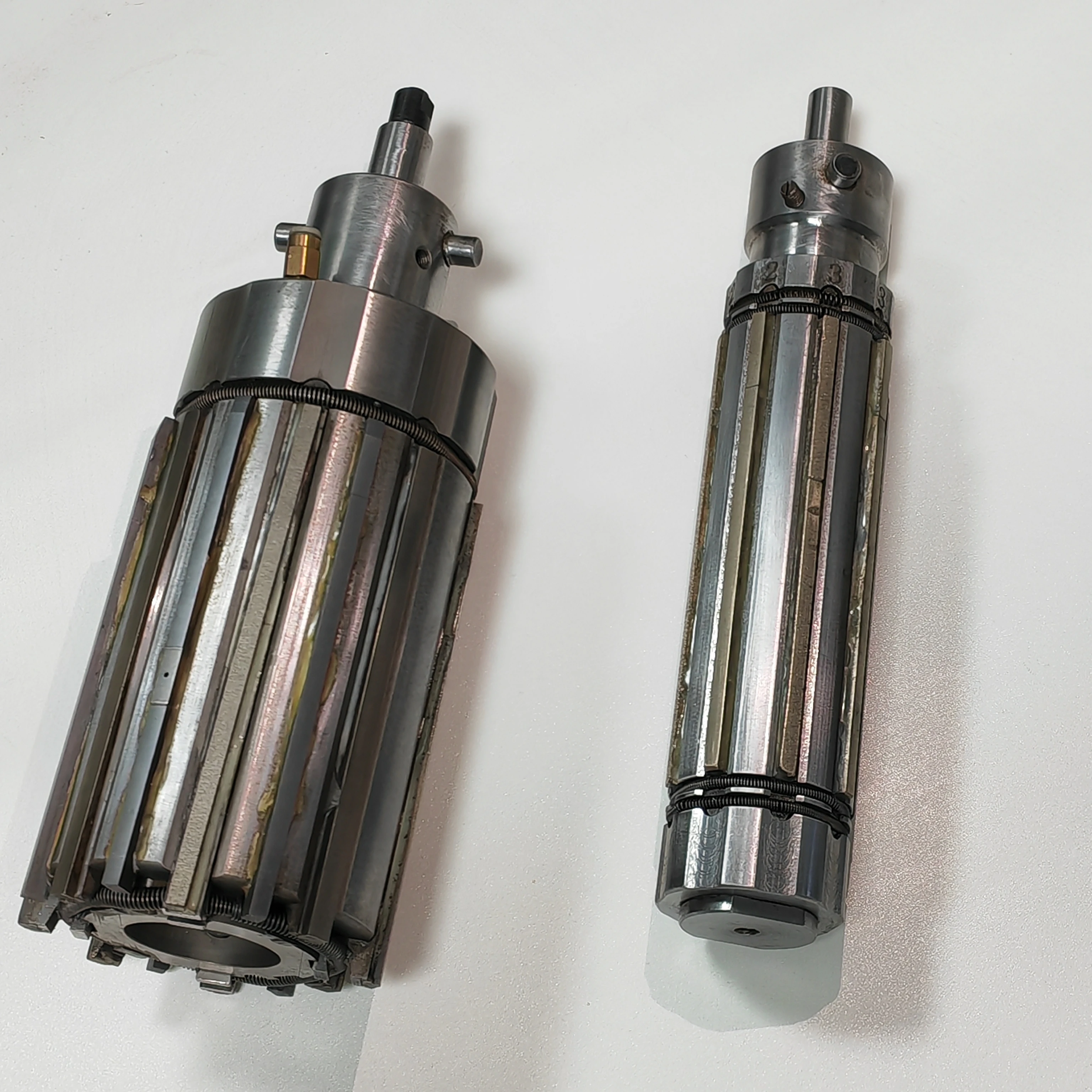cylinder honing head with honing stone