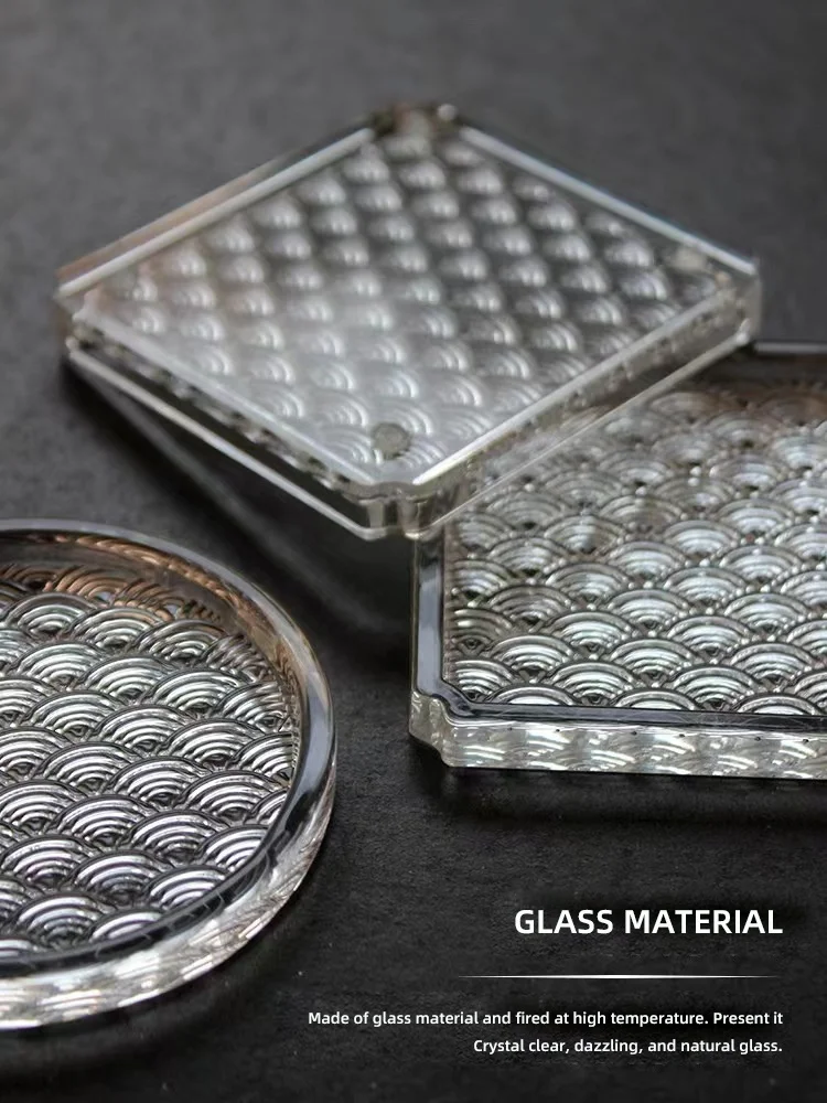 Wholesale Cheap Glass Teacups Heat Resistant Transparent Color Padding Suitable for Restaurants