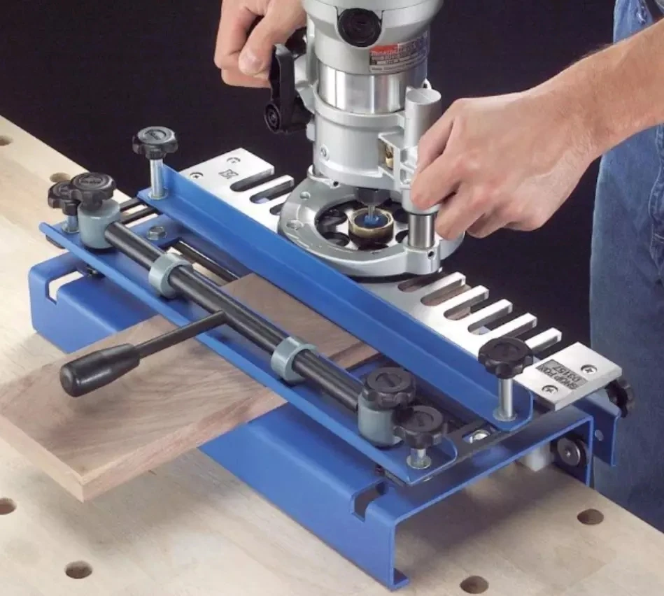 Машина для зажима ласточкин хвост, деревянная рама