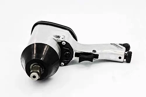 TY59112 Tyre Bolting Tools DYNA-PACT OIL BATH CLUTCH  A heavy duty impact wrench with 230 ft. lbs. of driving force