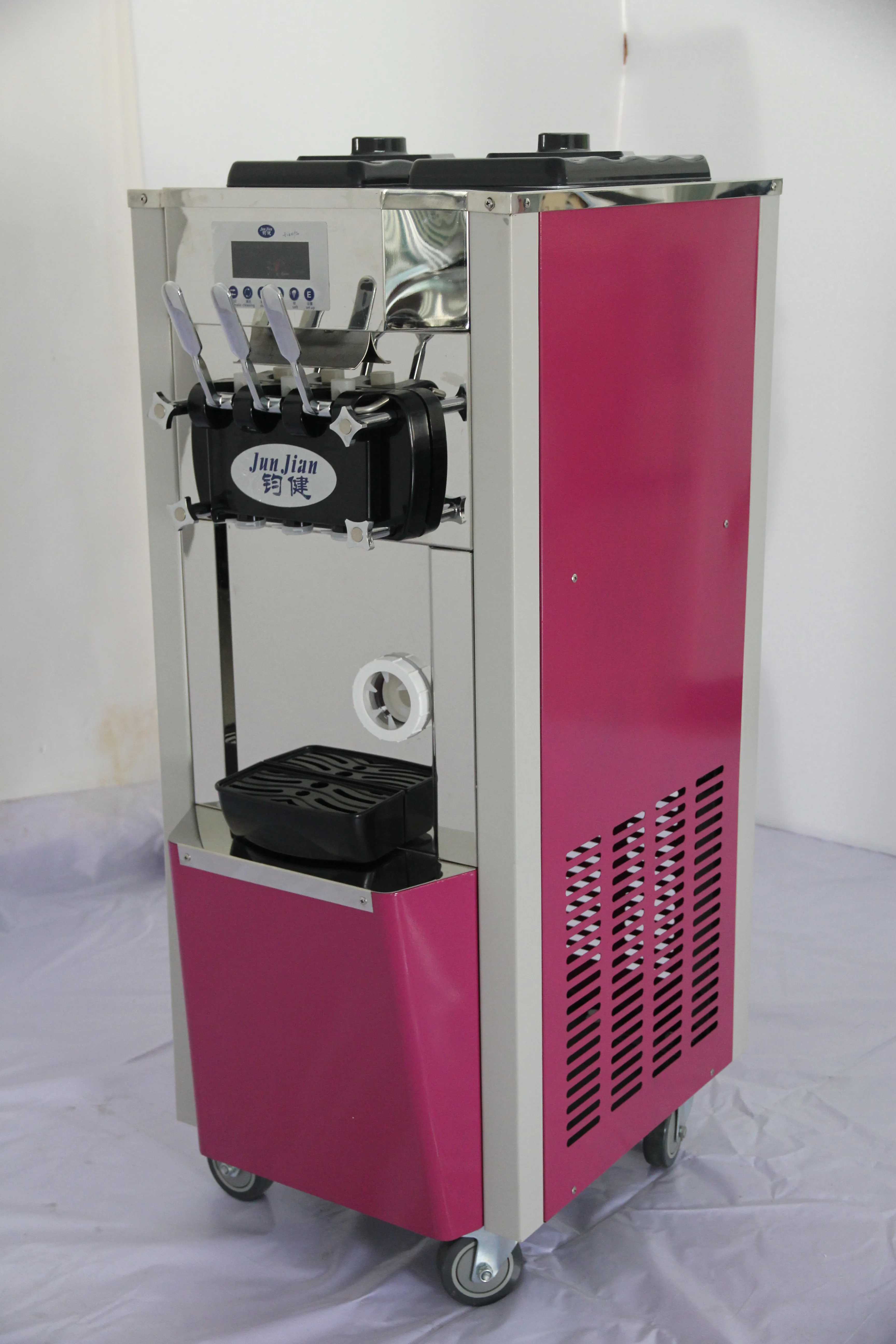 Лучшая цена, торговый автомат для мороженого, коммерческий аппарат для мороженого с воздушным насосом, конусный аппарат для мороженого