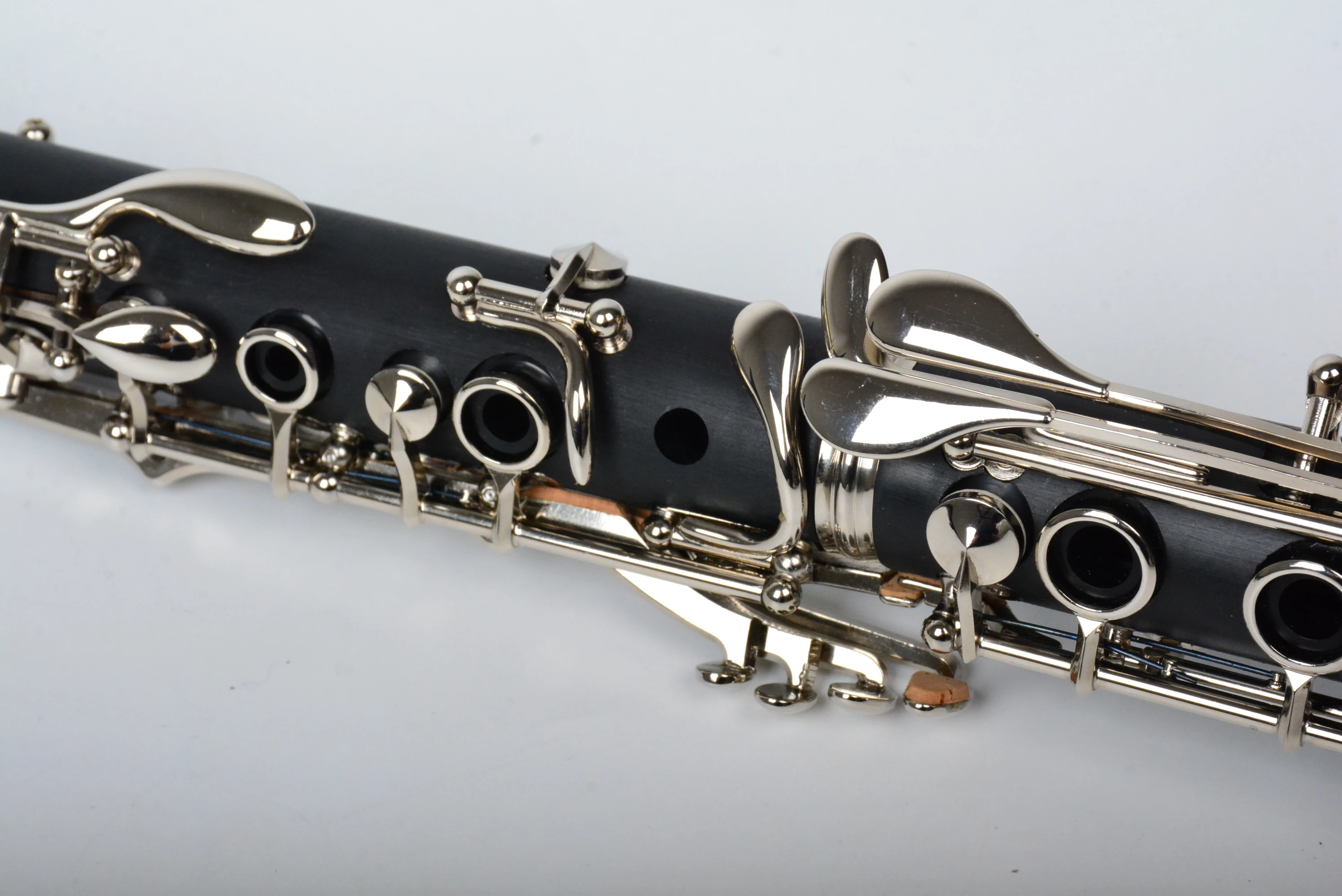 Factory Direct Supply Suitable Loudness Wearable Wearable Hot Sale Clarinet