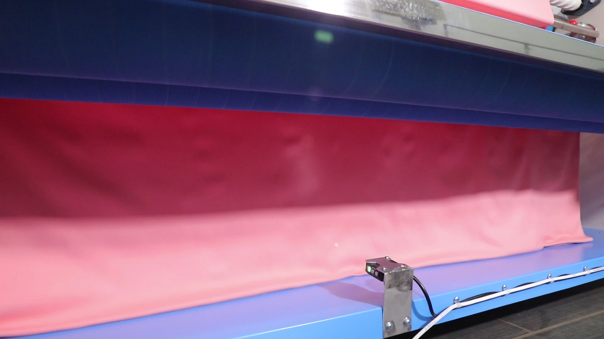 fabric shrinkage and forming machine for knitted , silk and fiber fabric