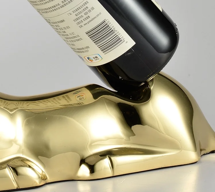 Animal type wine rack home decoration and hotel table decoration copper deer decorative metal wine rack