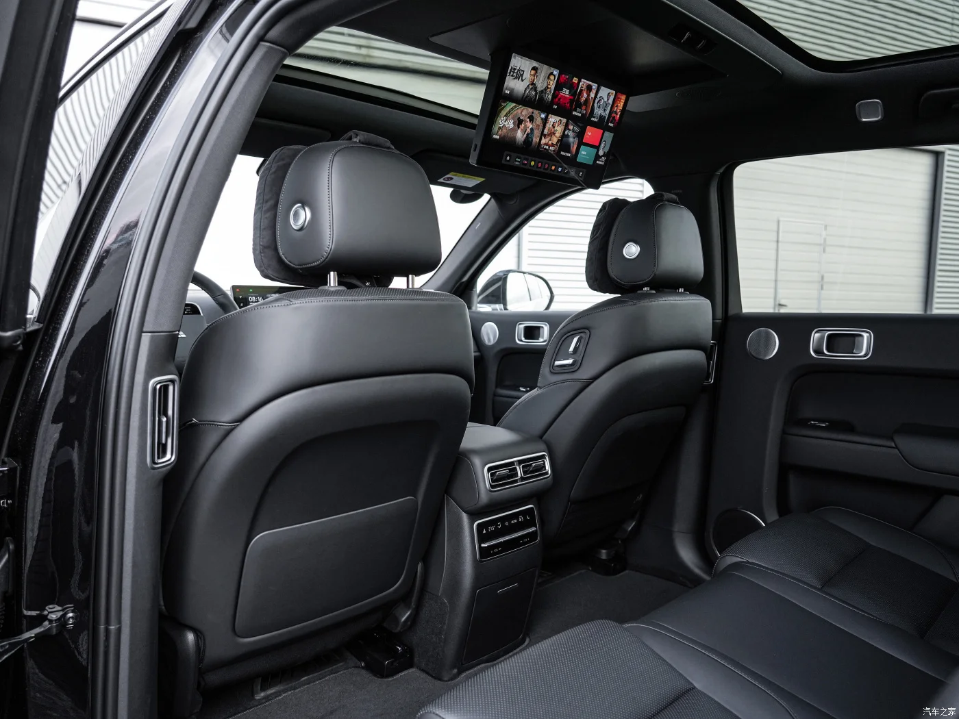 5 at 2023. Li auto ideal l9. 5 at 2023. L9 автомобиль. L9 кроссовер.