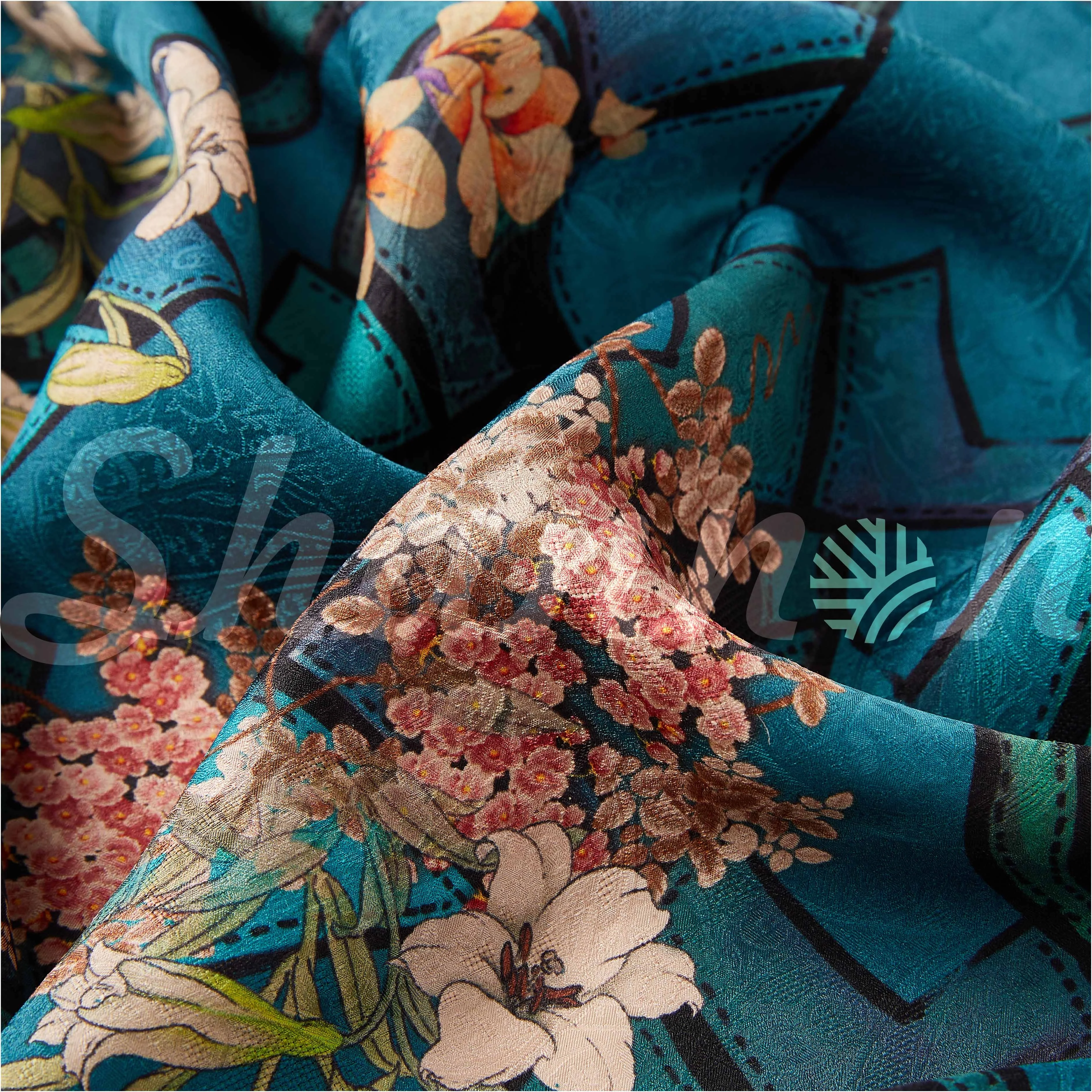 OEKO-TEX 100 Wholesale silk pure natural silk fabric 100% mulberry Silk 19MM digital printed fabric for dress