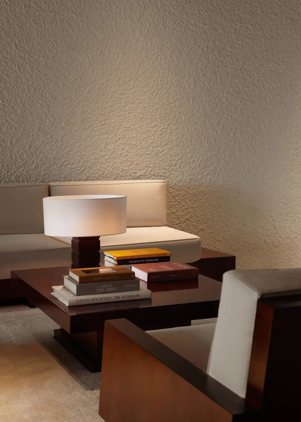 Luxury Modern Bedroom Furniture 5 Star Wooden Hotel Bedroom Set Multi-functional King Size Beds Wood Solid President Hotel Room