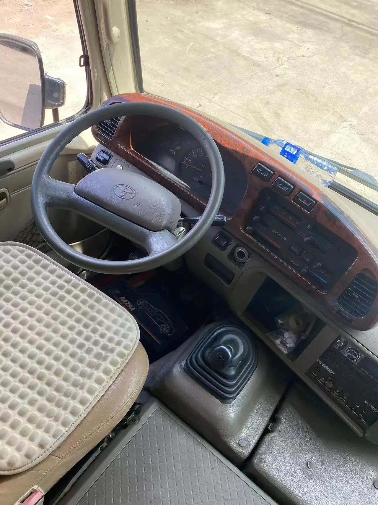 Used Toyota Bus Mini Bus 23~29 seats Toyota Minibus