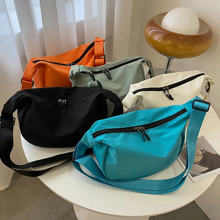 New Fashion Crossbody Bag Girls Light Casual Handbag Women's Shoulder Bags Wholesale Large Polyester Single ZIP BACKPACKER