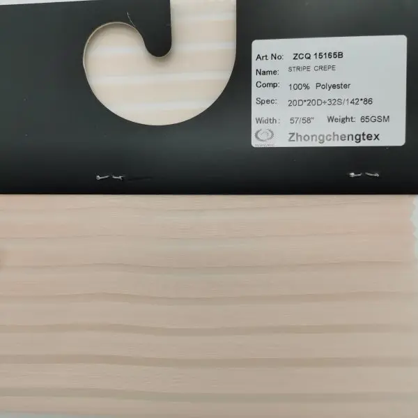 100% polyester 15-20% polyester yarn knitted short sleeve T-shirt fabric