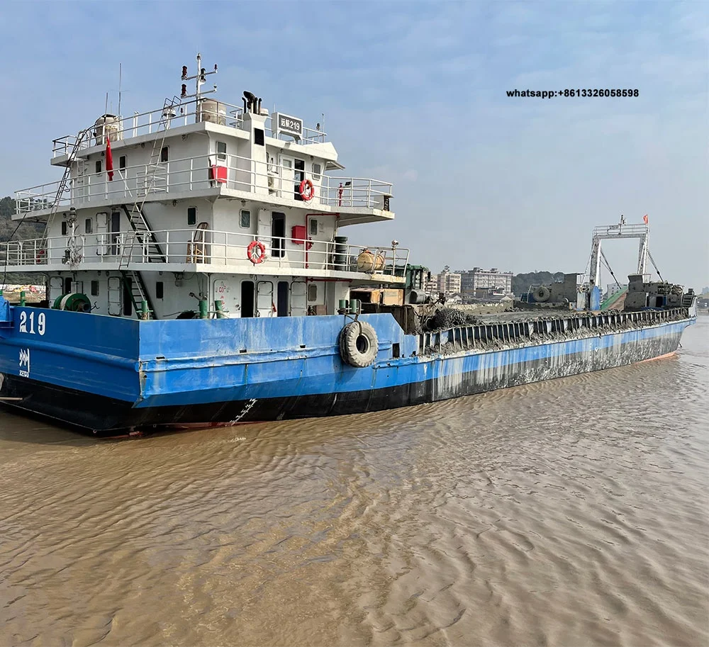 1400 dwt landing craft transport(LCT) self propelled barge lighter boulder carrier sand  armour rock carrier for sale(YH0479)