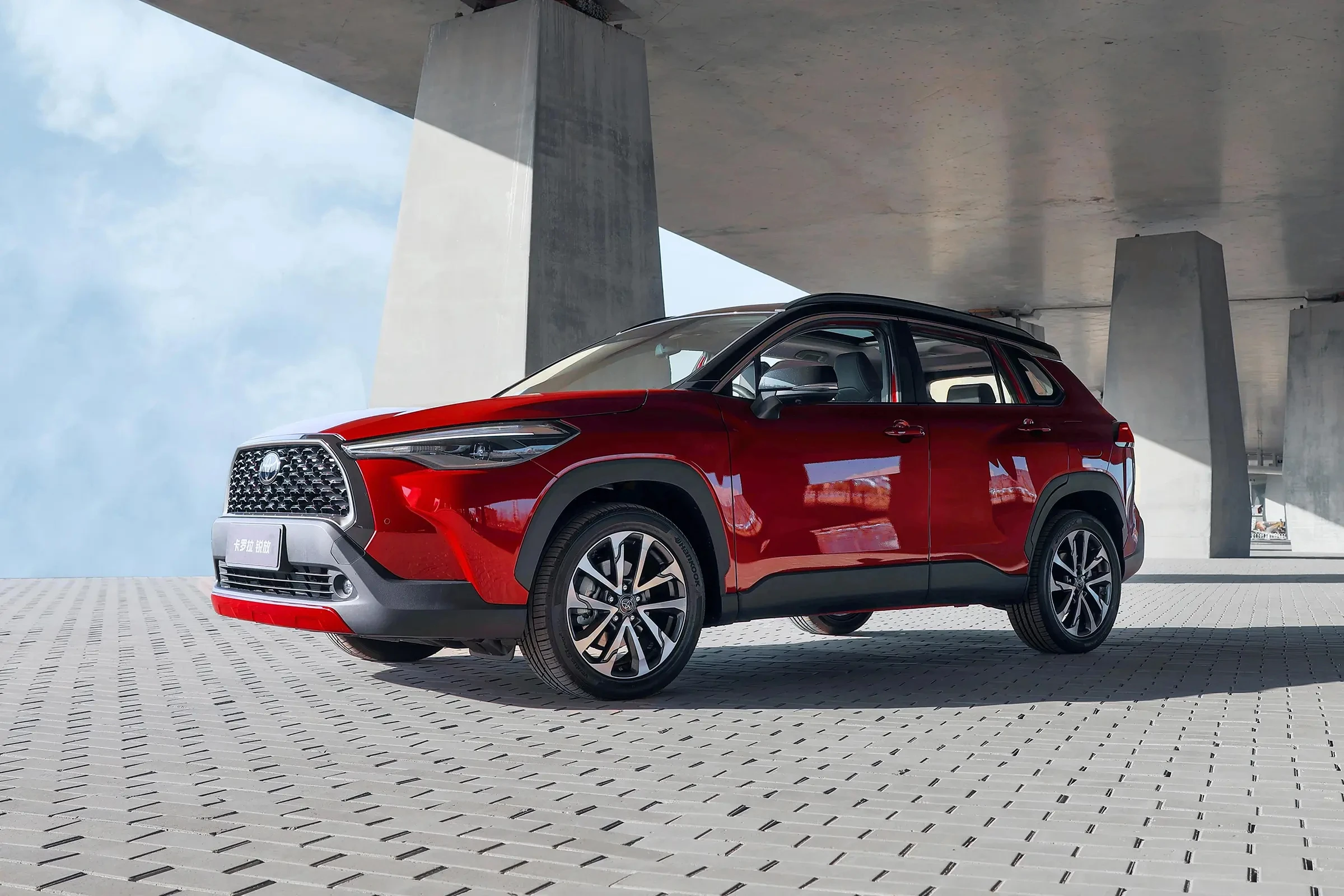 2024 New Car Toyota Cross Smart Pioceer Elite Luxury Flagship Hybrid Suv Toyota Used Car 4WD Open Sunroof Cross