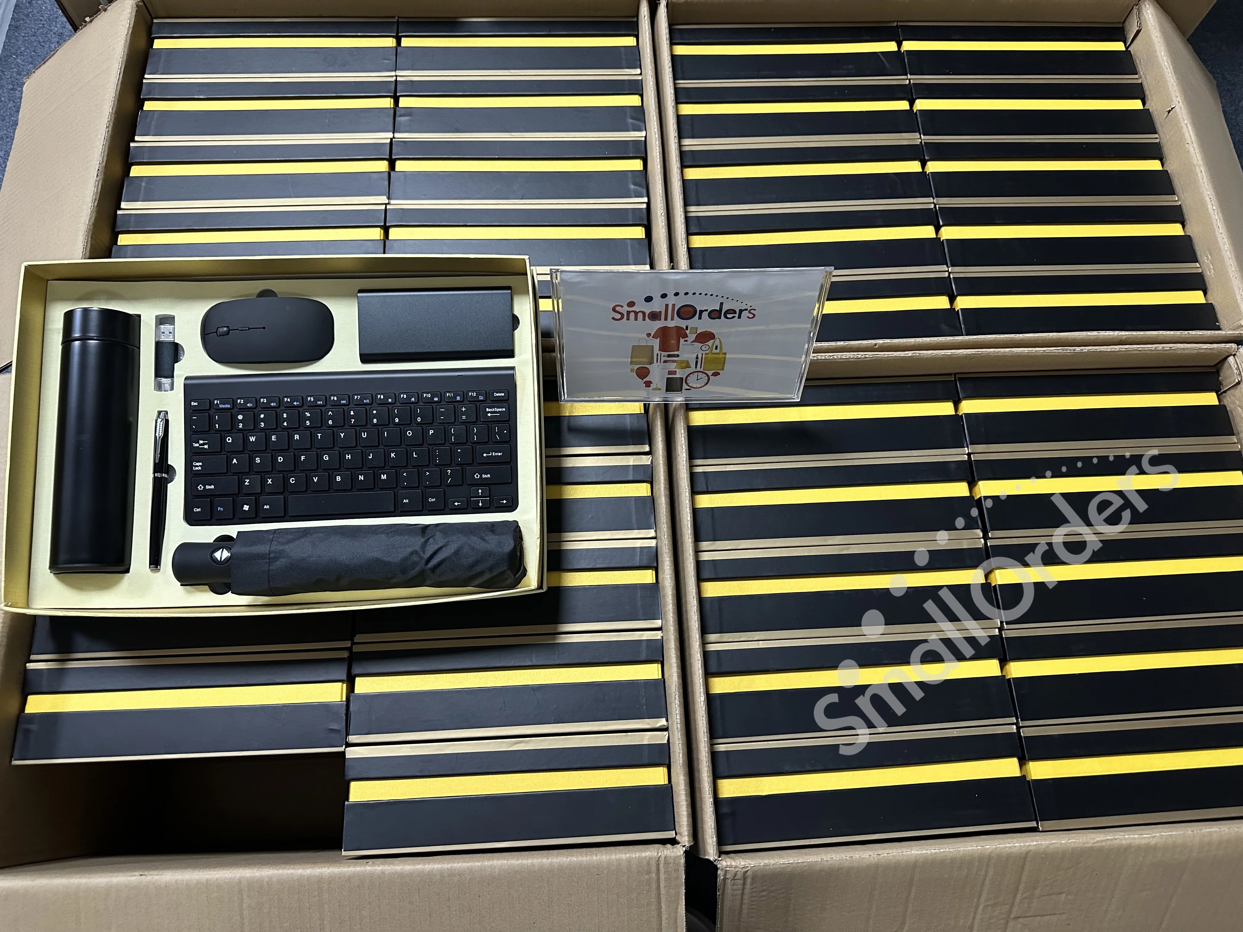 Custom 2024 new products ideas 2024 2025 promotional notebook corporate business gifts items sets with logo keyboard Mouse pen