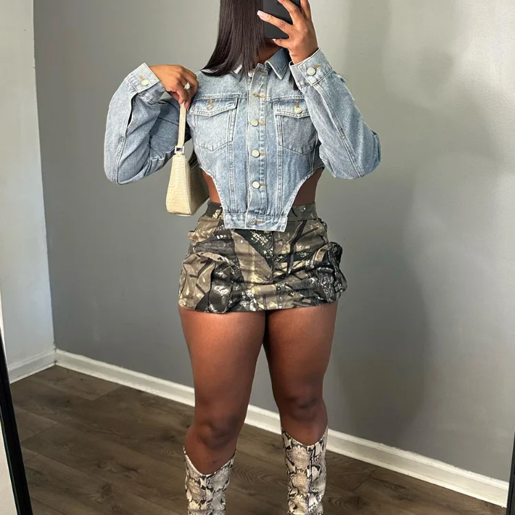 2024 Fashion Woman Denim Top Apparel Denim Jacket Long Sleeves Cross Cropped Jean Jacket for Women