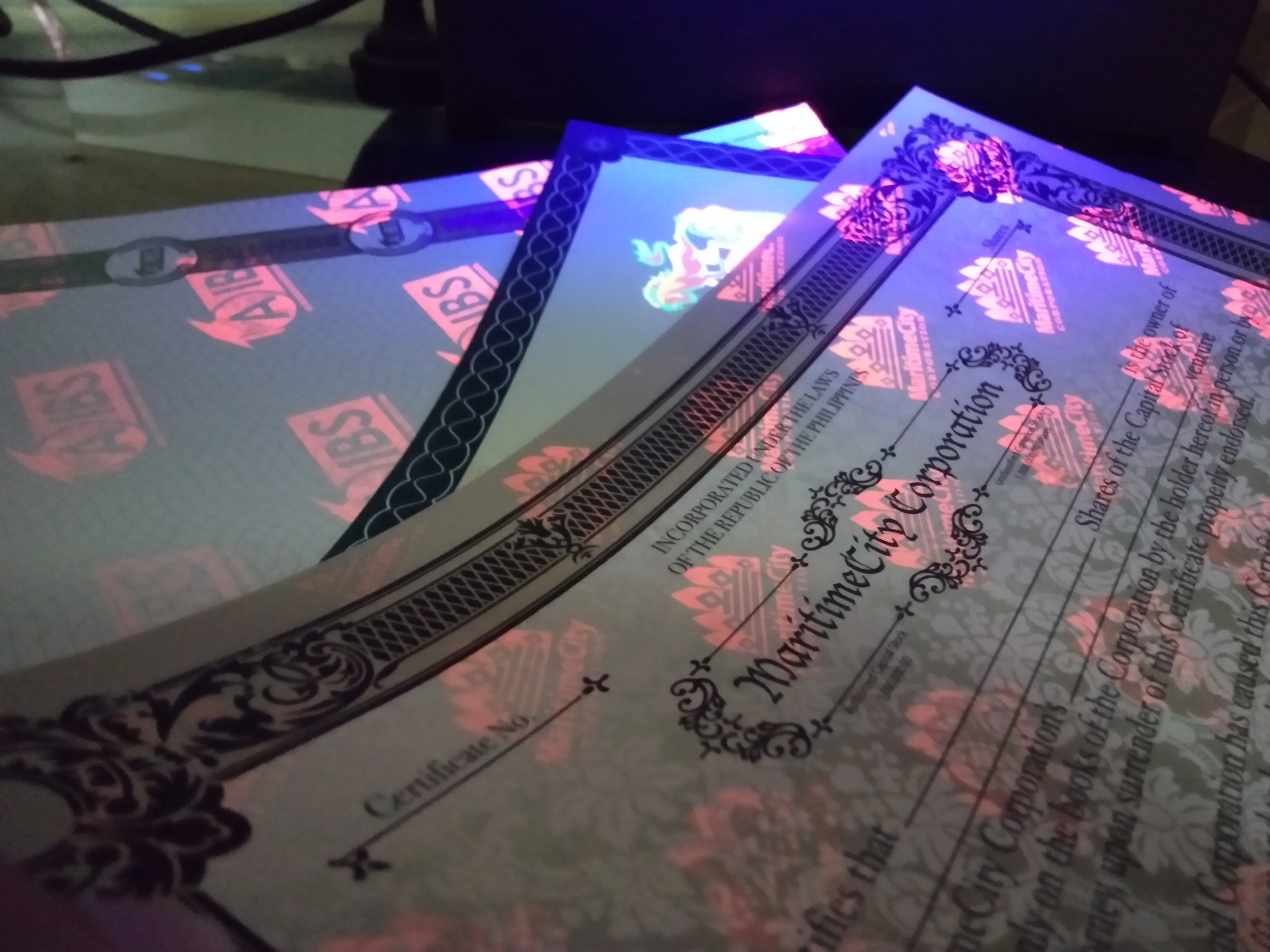 Serial numbers UV invisible fiber watermark paper printing hologram certificate