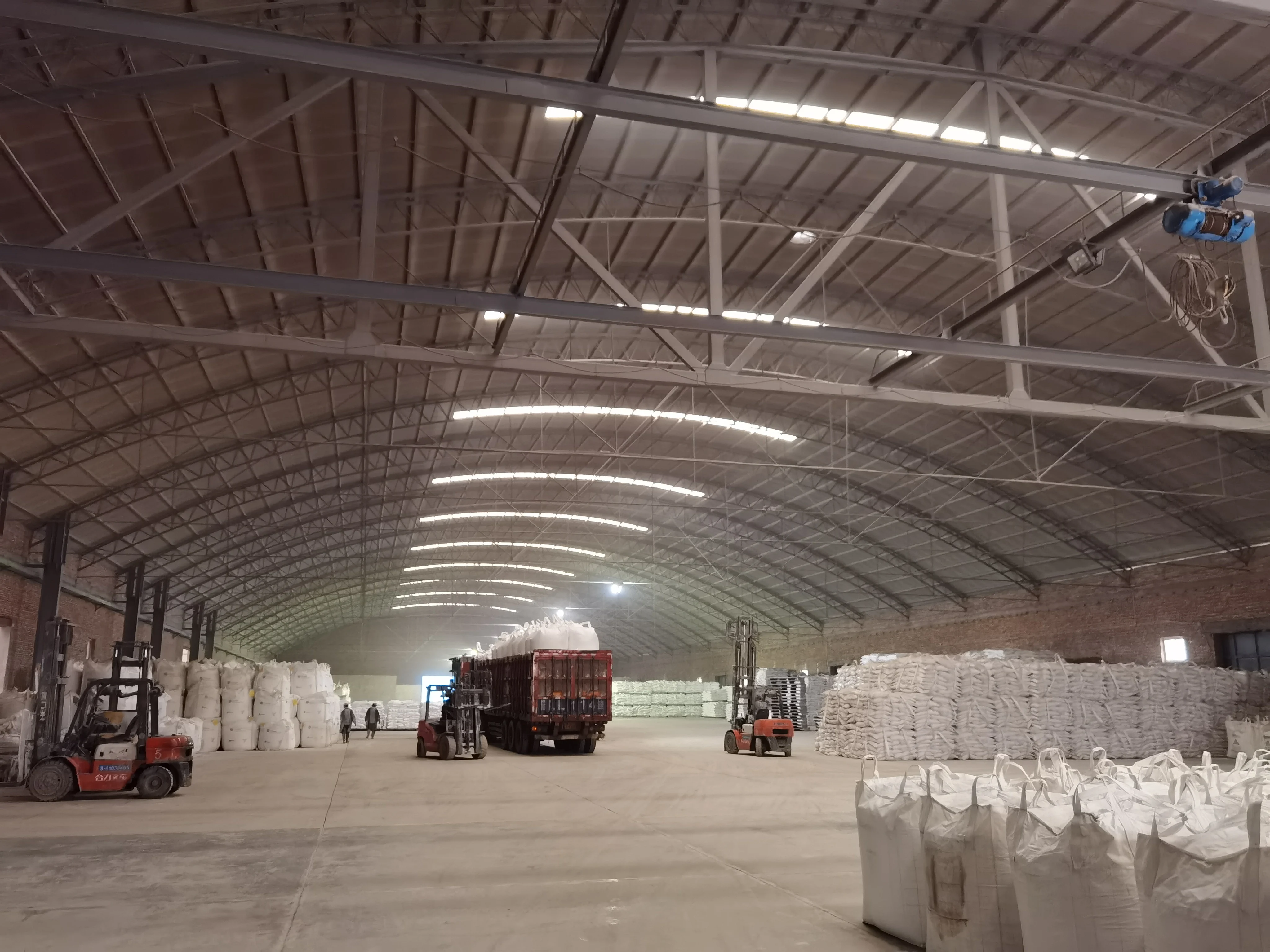 Resin Round Luminous Stone Wholesale Red Yellow Blue Green White Natural Stone Graphic Design Modern Office Building Tianjin RHB