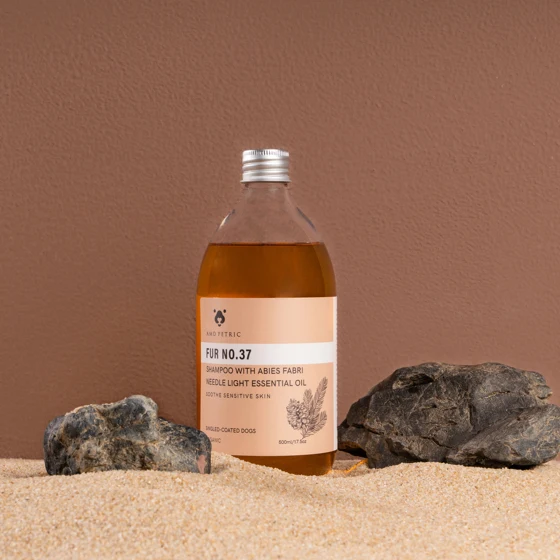 Amo Petric Best Dog Shampoo for Smelly Dogs & Puppies