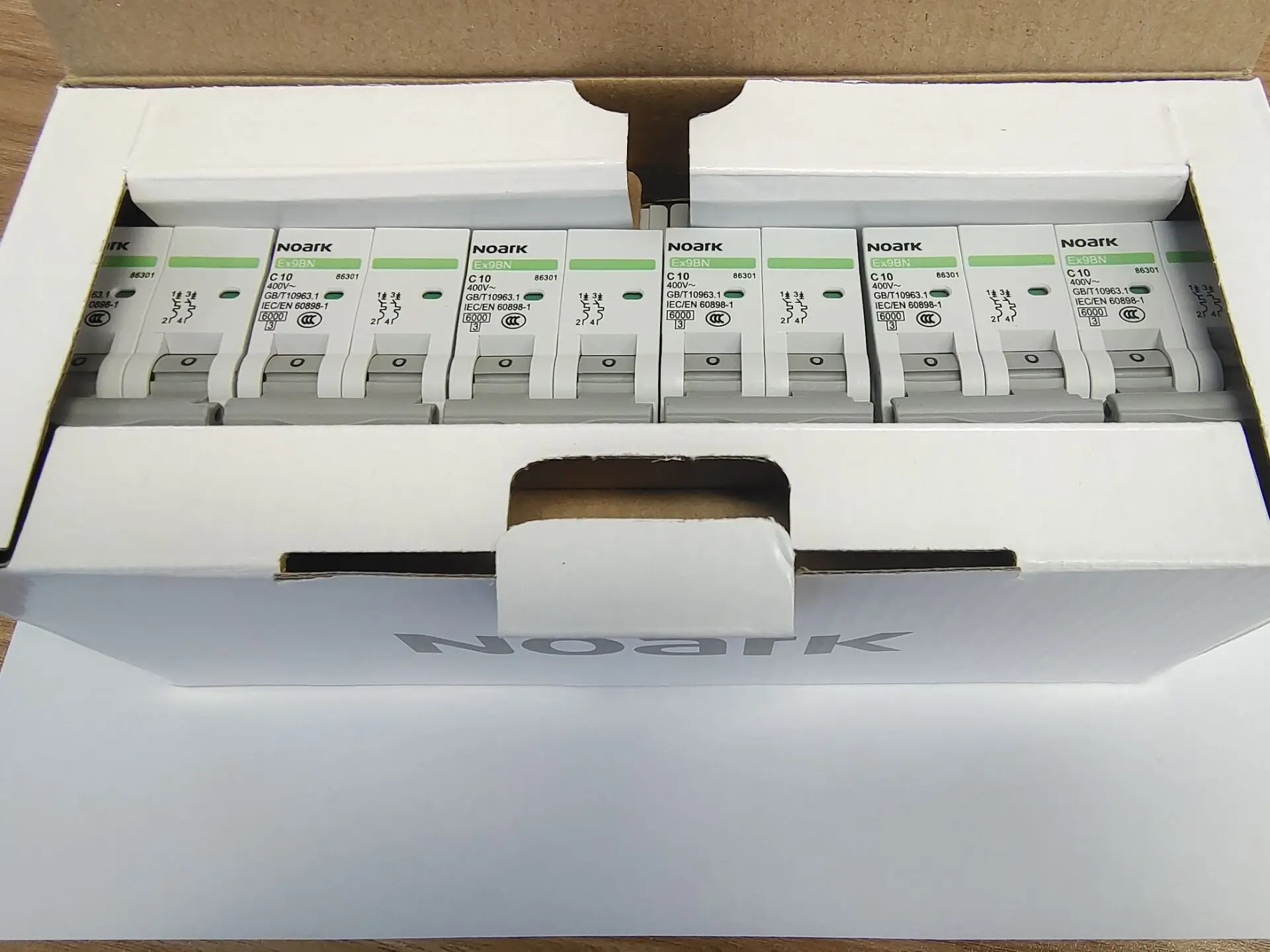 Миниатюрный Электрический автоматический выключатель EX9BN 2p электрические автоматические выключатели постоянного тока