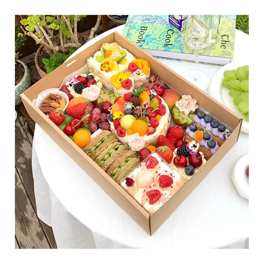 Custom printing picnic kraft paper cardboard trays packaging food bruch grazing box packaging with window