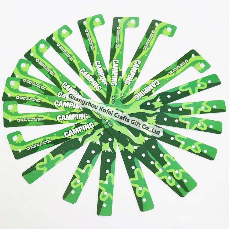 Kofei 2024 New Custom Vinyl Wristbands Festival Event Medical Waterproof Tag Bracelet Disposable Vinyl Plastic PVC Wristband