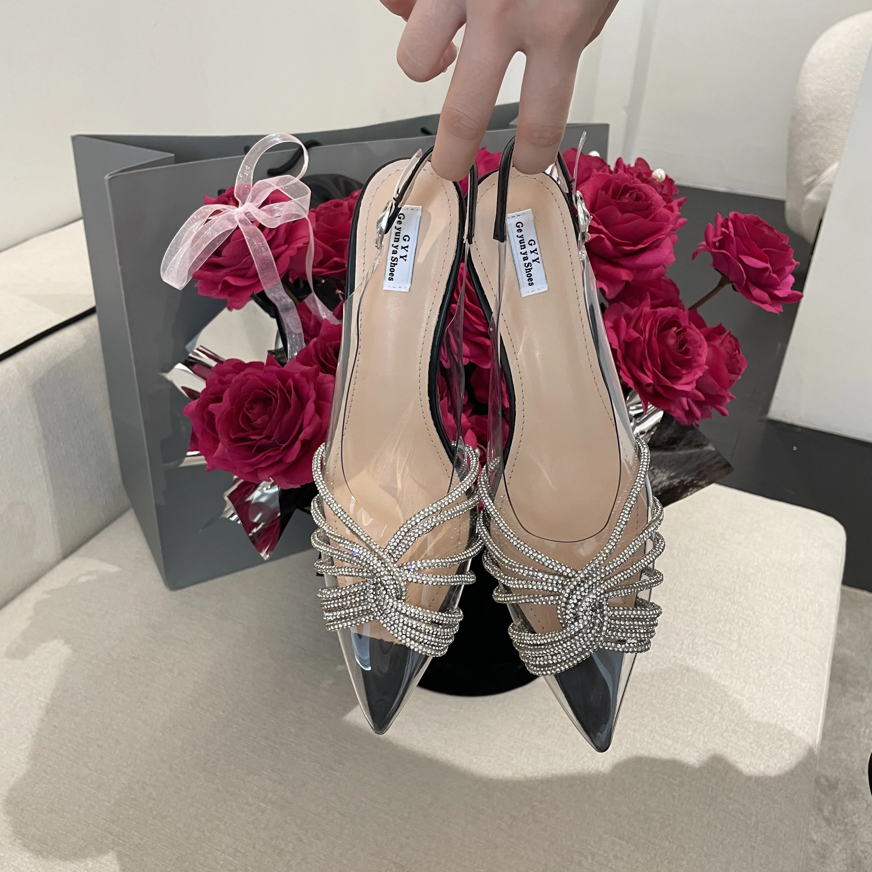 Women Sandals Pointed Toe Crystal Transparent Female Pumps Thin High Heel Slip-On Solid Sexy Ladies Summer Shoes Fashion New