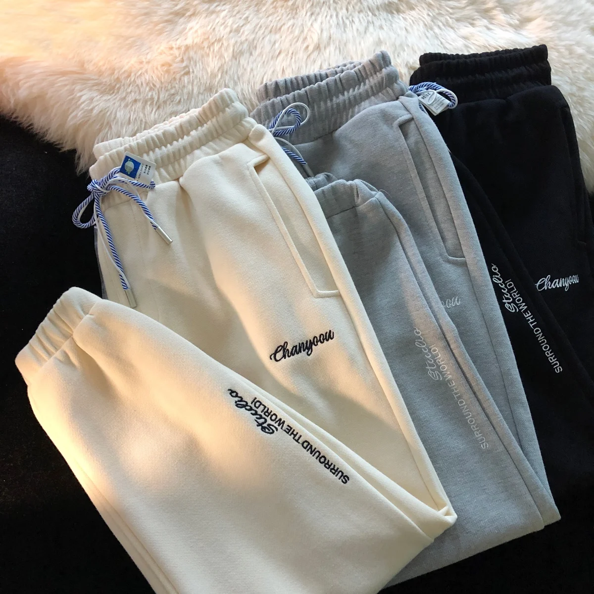 Factory stock simple style legged Harlan pants full of jogging pants winter sports leisure embroidery Plush warm clothes