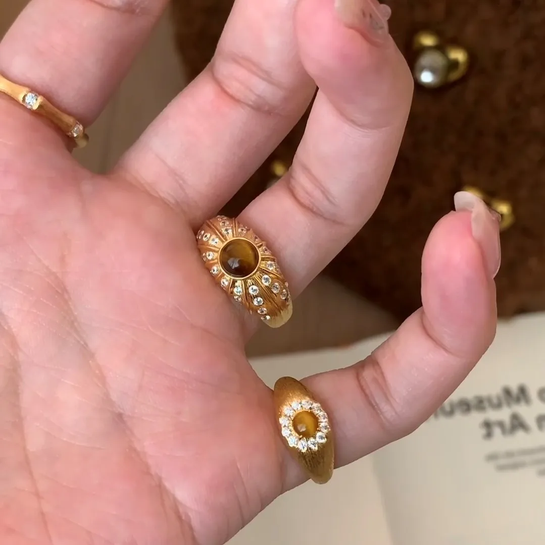 DAIHE 2025 High Quality New Unique Design Fashion Jewelry Matte Metal Zircon Ring For Women