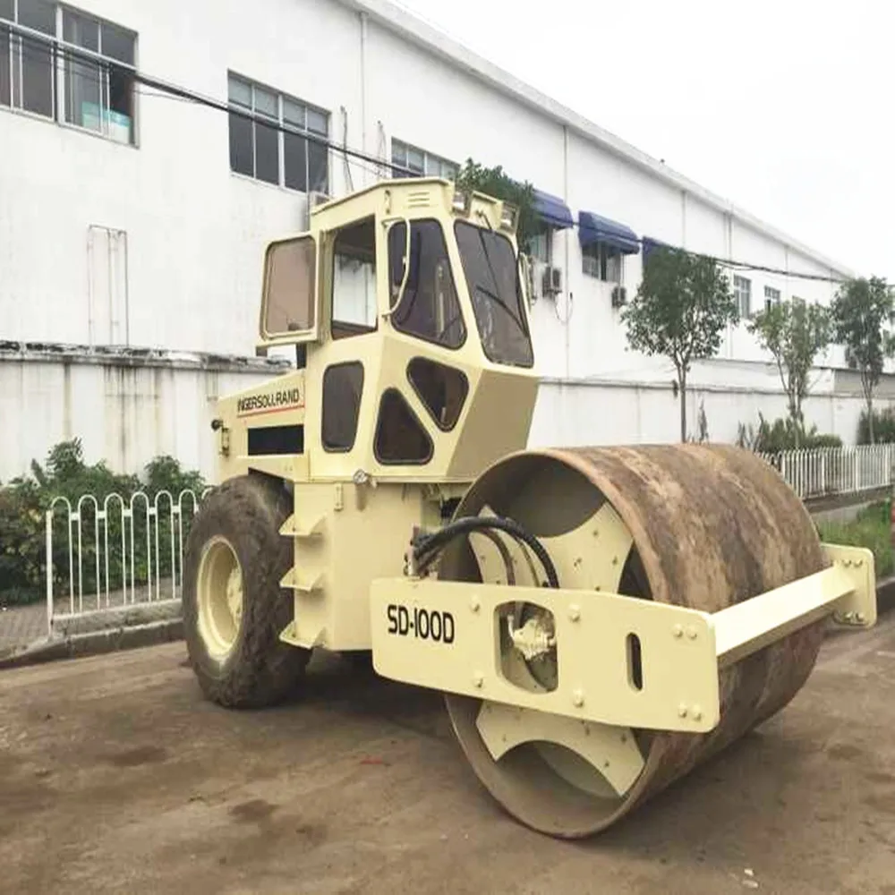 Used  SD100D road roller with cummins engine, water-cooled engine vibratory roller for sale