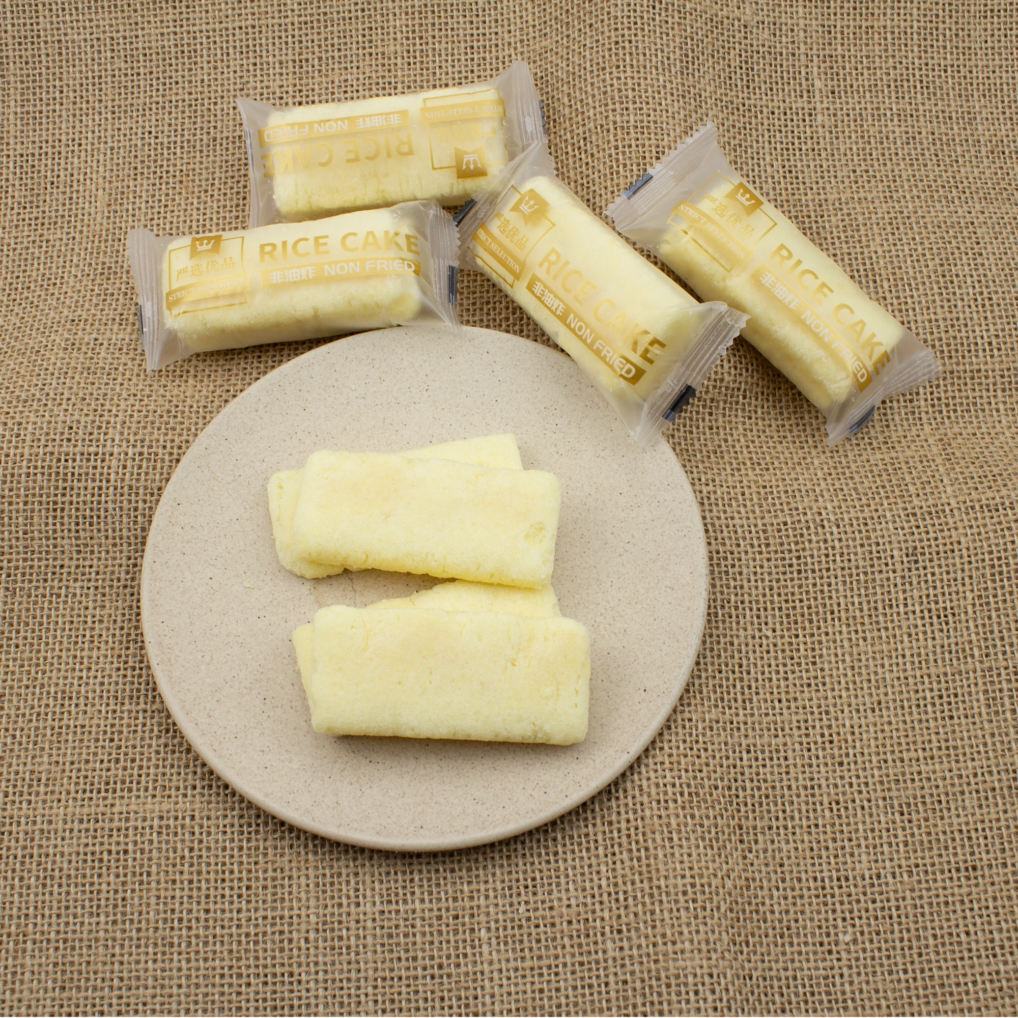 Factory Supply Delicious Biscuit Factory Wholesale Round Biscuits Crispy Biscuit Cracker Cookies