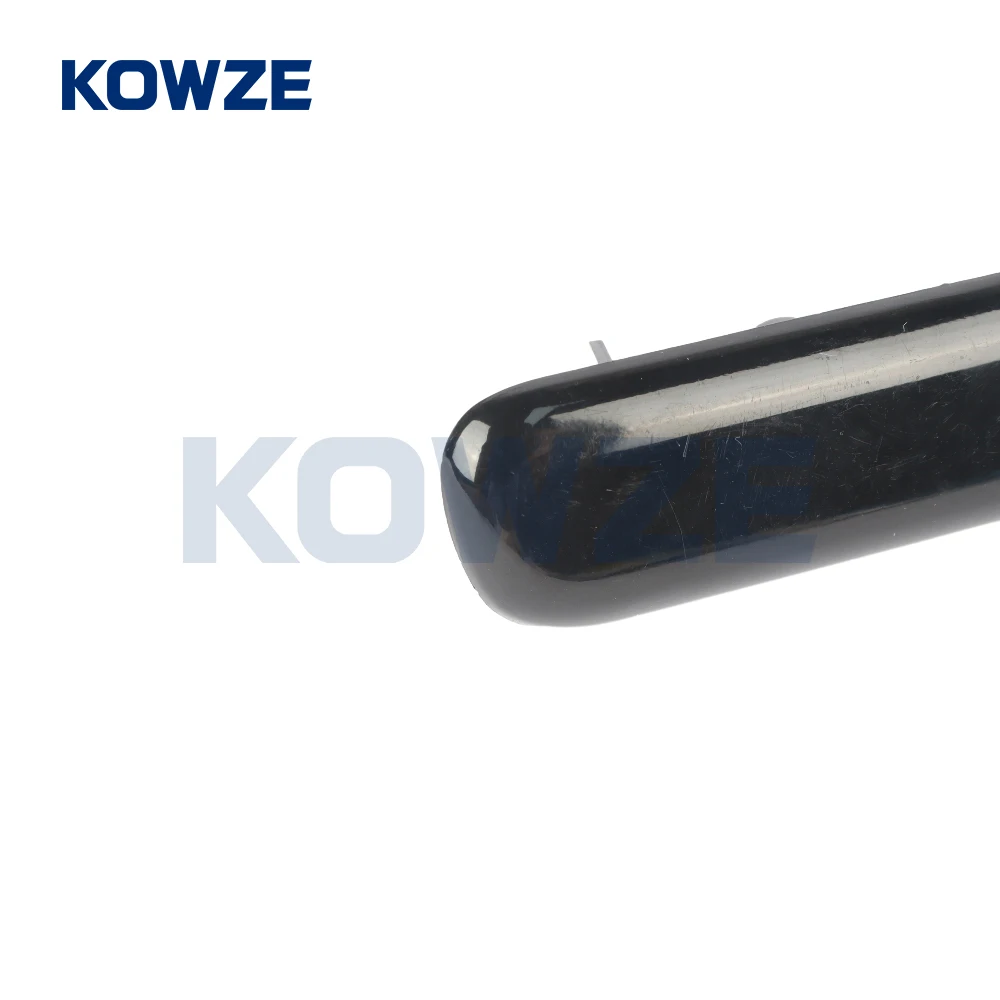 Auto Parts Headlamp Washer Hole Cover For Mitsubishi Pajero 8264A028XA