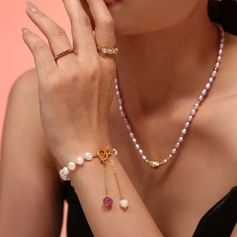 2024 New Jewelry Natural Stone Bracelet 18k Gold Plated Stainless Steel Ot Clasp Waterproof Gold Bead Pearl Bracelet For Women