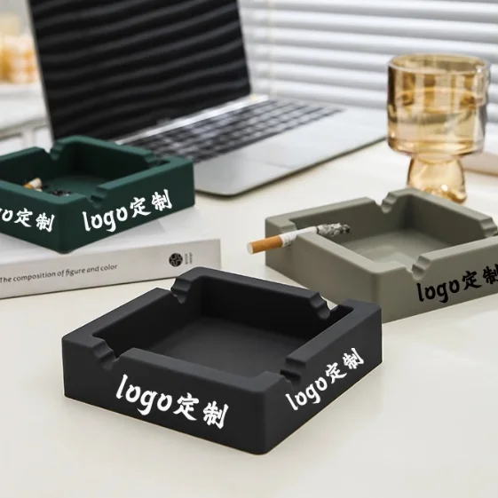 Cigar Accessories Gift Sets Silicone Plastic Cigar Ashtrays For Custom Cigars