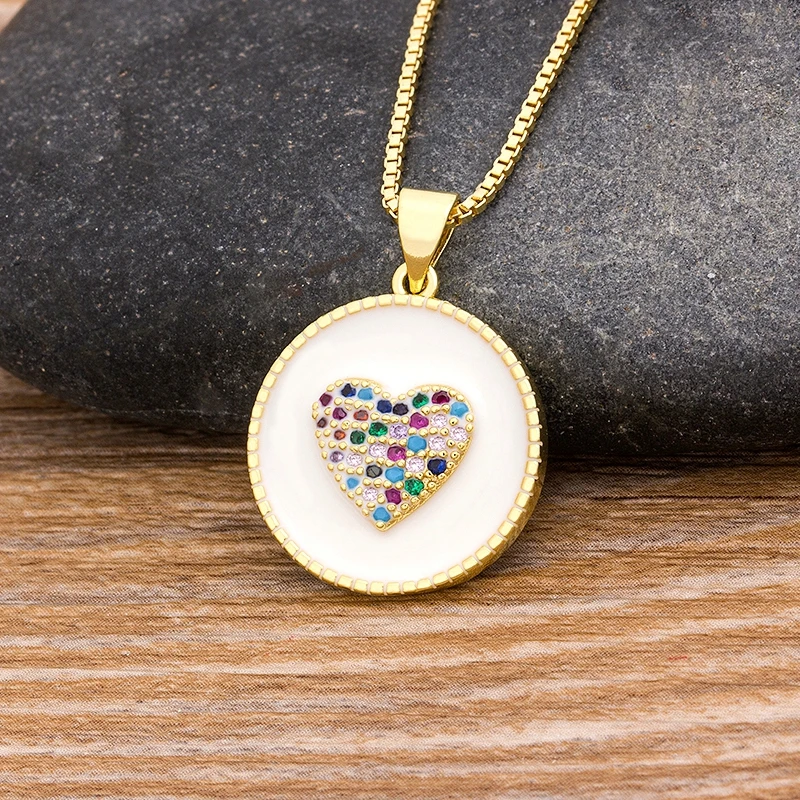 QIKU Romantic Heart Shape Colorful Zircon Women Copper Necklace Round Coin Pendant Jewelry Charm Gift Wholesale Price Daily Wear