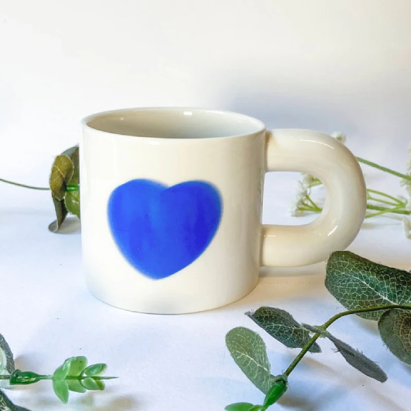Nordic Cute Hand Painted Heart Couple Cup Valentine Wedding Gift Ceramic Coffee Mug Unique Anniversary Gift for Girlfriend