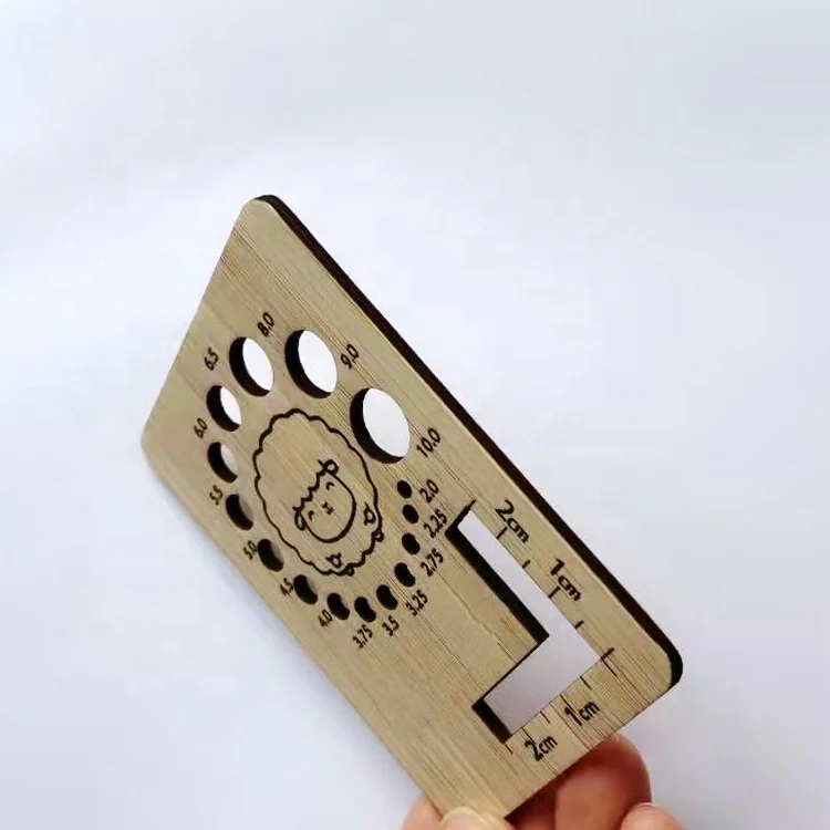 Hot Sale Bamboo Ruler Shape Knitting Measure Tools Knitting Needle Gauge  measuring needle sweater tool