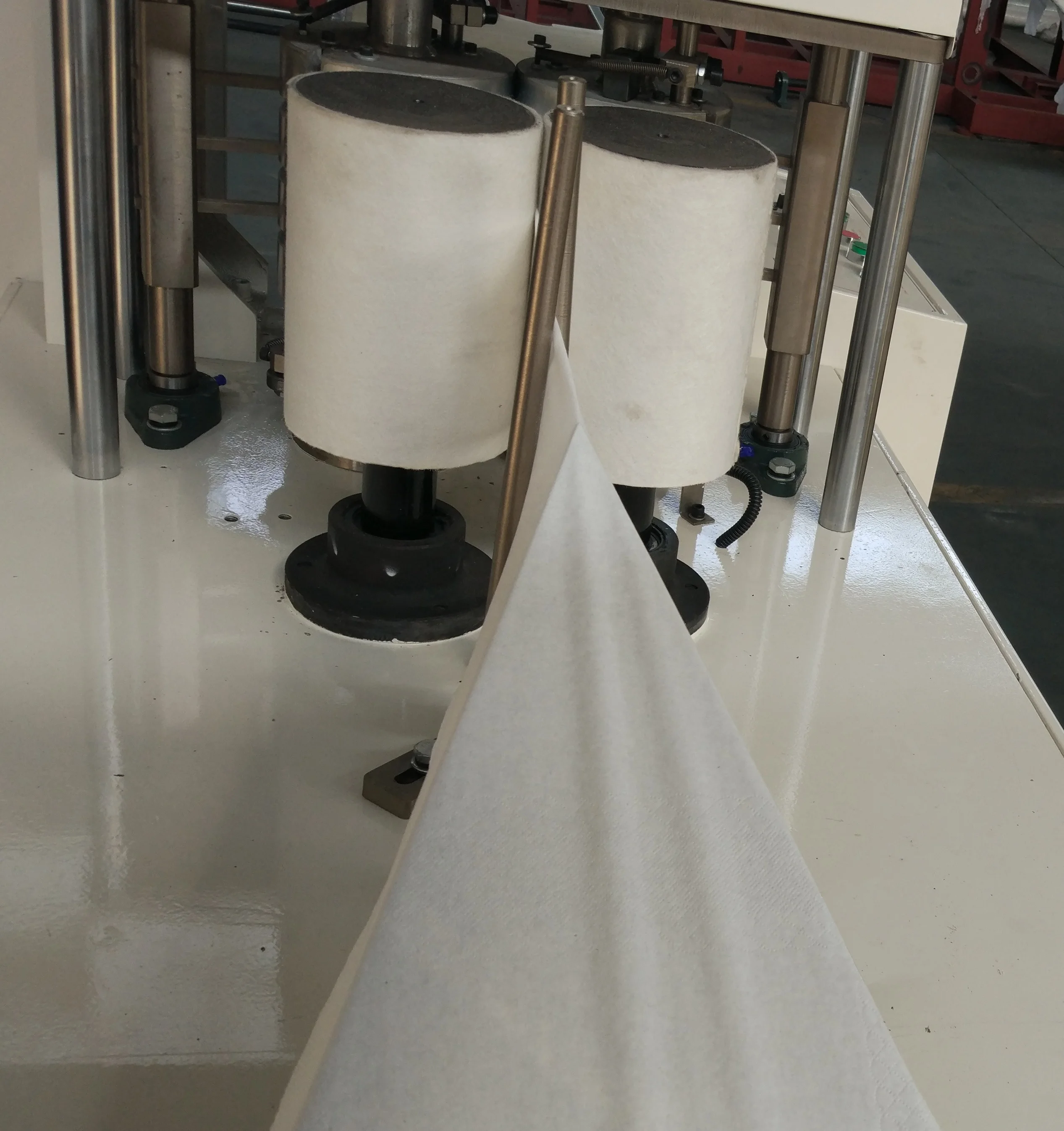 
Restaurant Table Napkin Tissue Folding Cutting Paper Serviette Packing Machine 