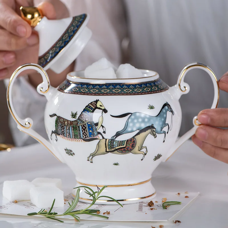 Bone China Coffee Cup Set Saucer Combination Luxury British Style Teatime Ceramic Flower Tea Cup Saucer For Hotel