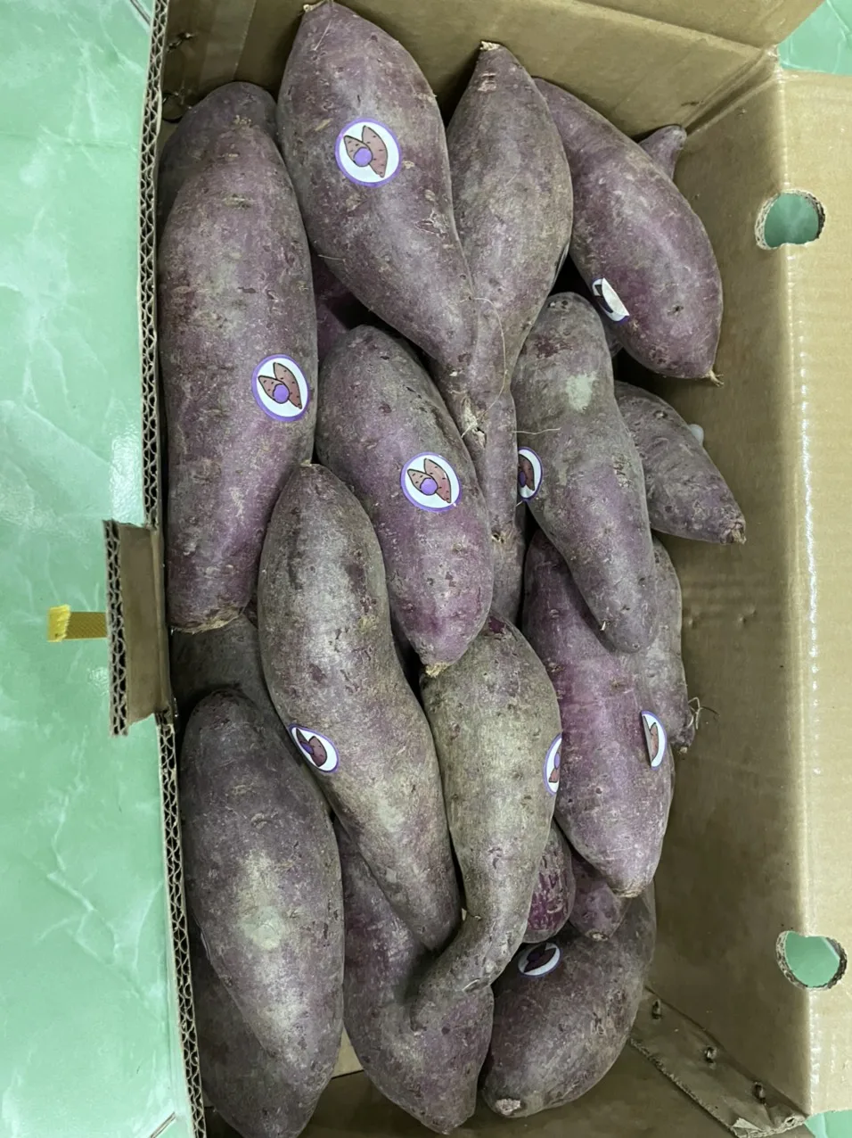 Сладкий картофель в сезон, низкая цена, высокое качество