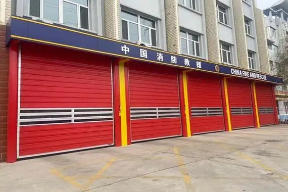 China High-Speed Insulated Electric Roll Door 2024 Aluminum Rail Track Heavy Duty Wind Resistance Industrial Door for Garages
