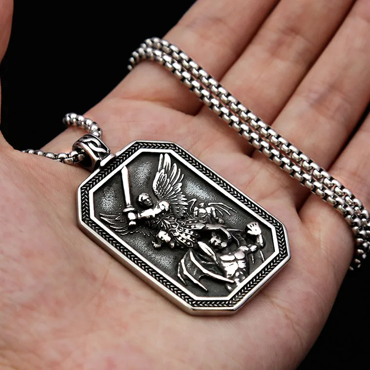 Custom Wholesale Mens Saint St Michael Medal Medallion Punk Jewelry Accessories Vintage Man Pendant Necklace
